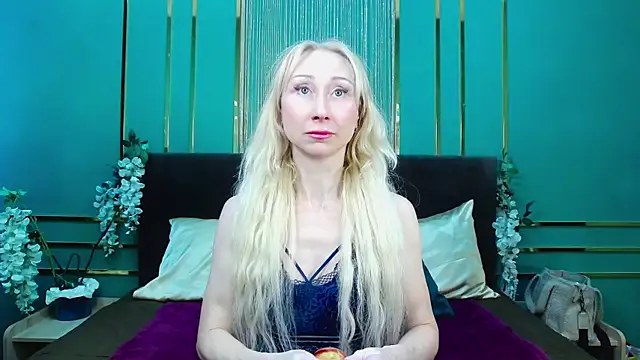 KissDreamm webcam