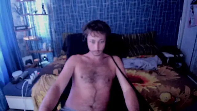 CuteBoy228 webcam