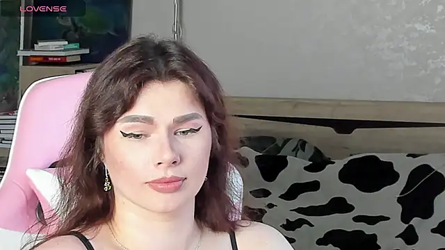 bbJ_one live cam on StripChat