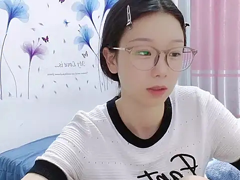 Sweet_- webcam