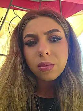 AylinRosee webcam