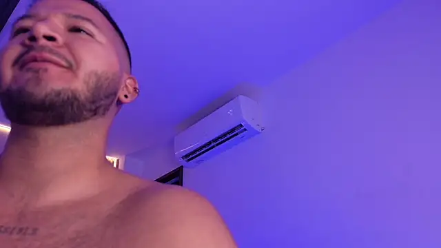 mister_miike webcam