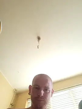 piercingpik webcam
