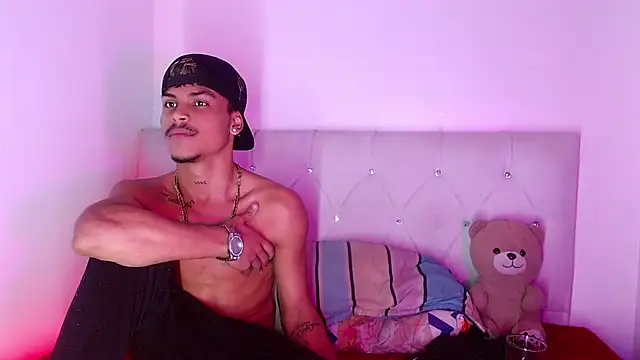 Angel_foxc13 webcam