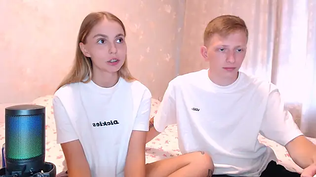 juliaanddima webcam