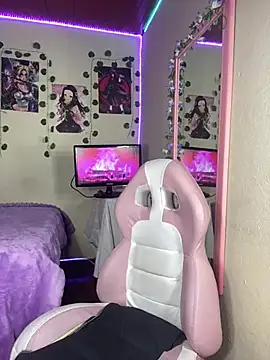 _KittyQueen12 webcam