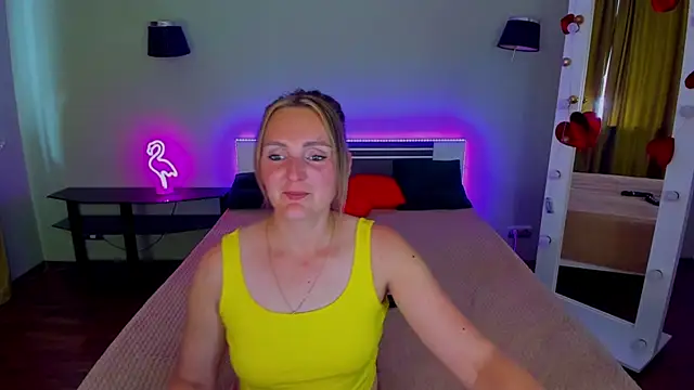 MagicEyess live cam on StripChat