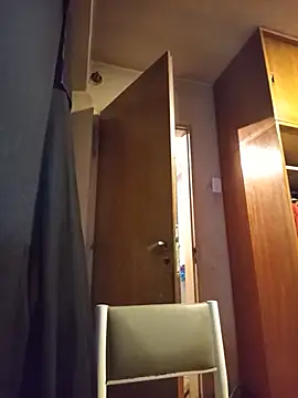 UruUru12 webcam