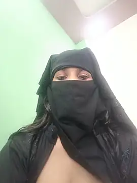 Aafreen_36 webcam