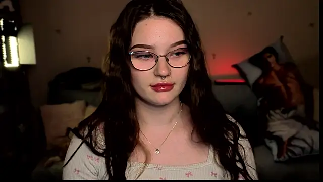 milliedoll live cam on StripChat