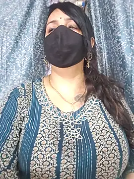 cute-tanvi live cam on StripChat