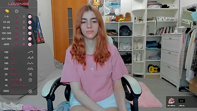 _Nicole_dance webcam