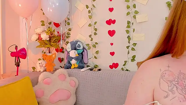 Tori_the_witch webcam