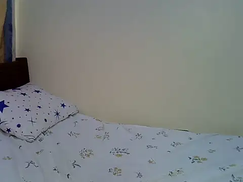 RoyalEve_ webcam