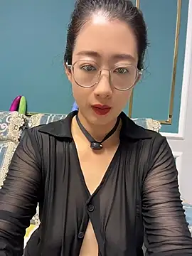 weiwei103