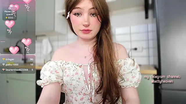 Model: bettyheaven