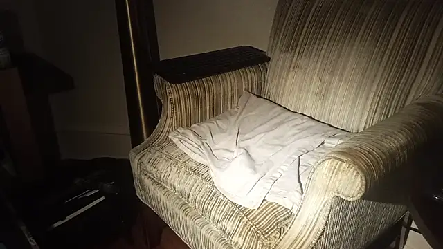 Kitrider live sex cam