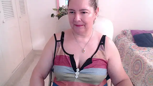 leonela_69 webcam