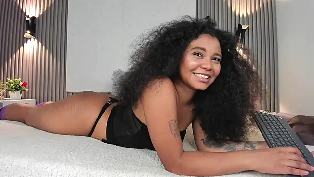 Zafiiraa webcam