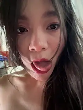Kiera-T webcam