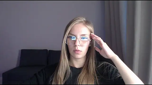 HitGyrl webcam