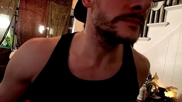 MasterDaddyCool webcam