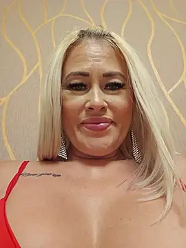 MILFBARBY webcam