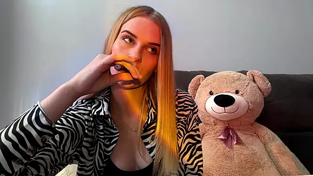 HermaKitty webcam