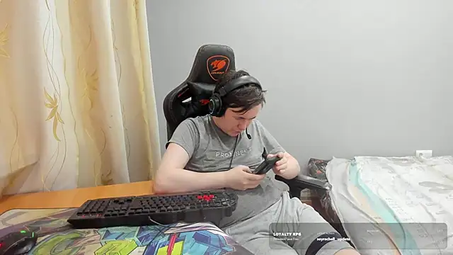 iliaskrislove webcam