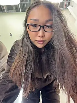 trytomakememoam webcam