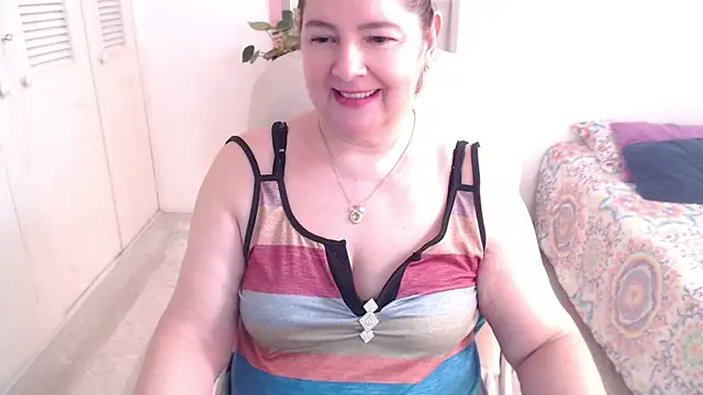 leonela_69 webcam