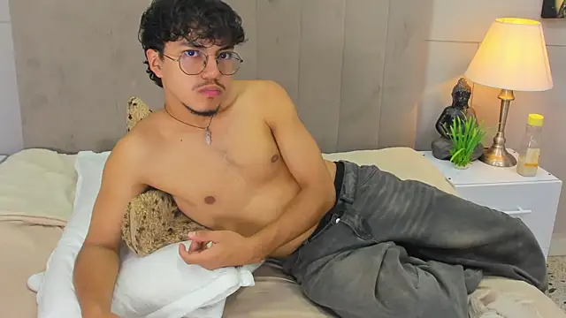 kai_storn webcam