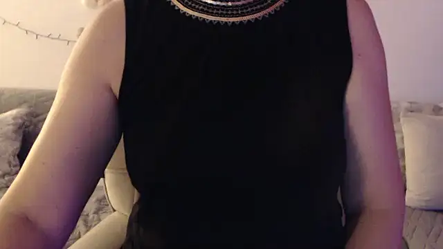 YourfantasyGiuly webcam