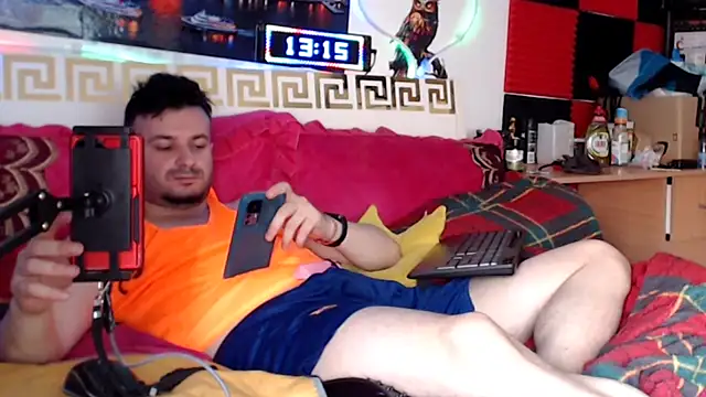 Hugec0ck007 webcam