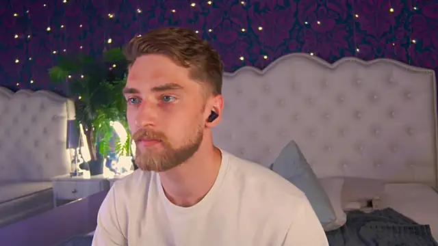 Dexter_Raze live sex cam