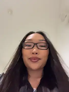 trytomakememoam webcam