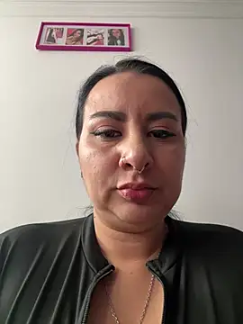 Abril_Luv webcam