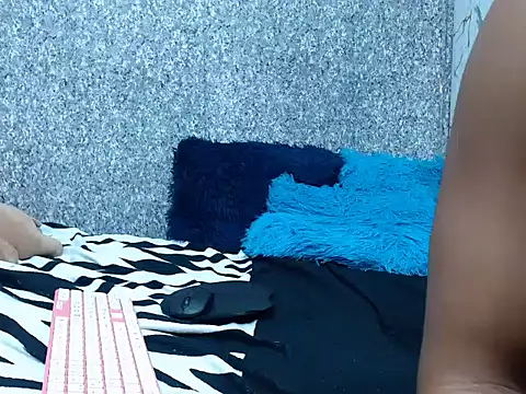 lonjitas_twink_hot webcam