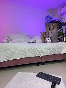 JANYLOVE__ webcam