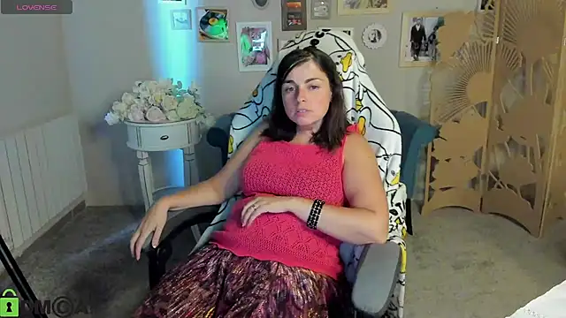 MartaEdams webcam