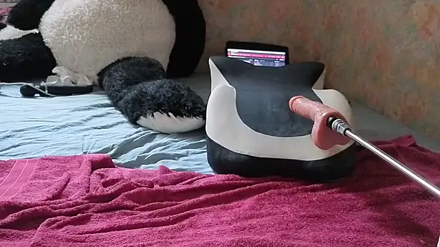 Dominaswitchlilirose webcam