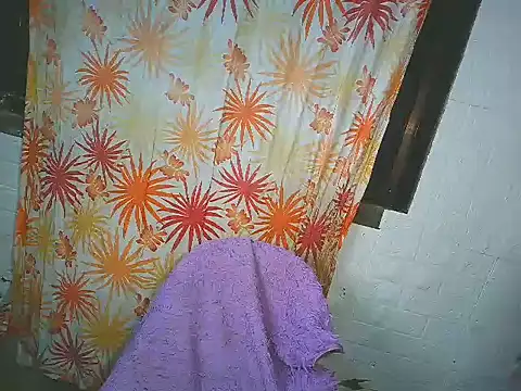 ZoeyisFIRE webcam
