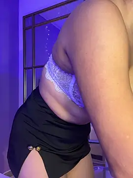 mahia_queen webcam
