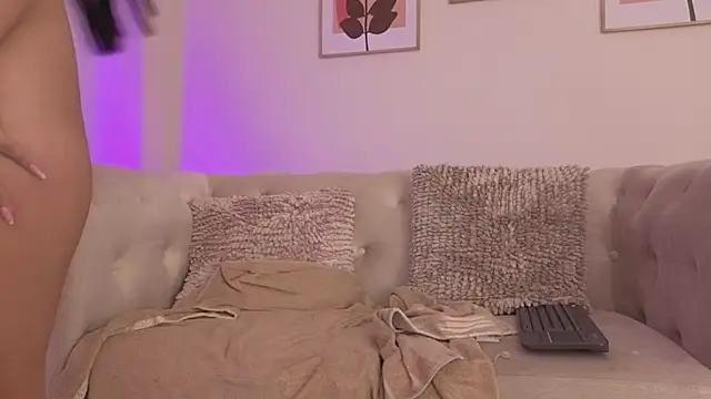 Emilly_Beaumont