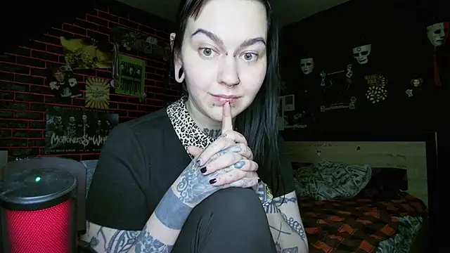 MessalinaOfficial webcam