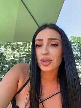 VictoriaLanes live cam on StripChat
