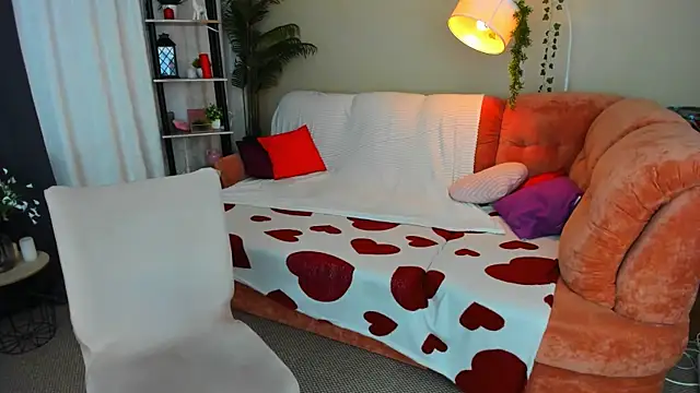 AlluringLookk webcam
