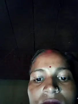 Gungun_thakur webcam