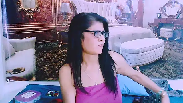IndianAllure webcam