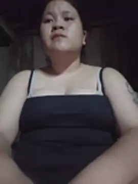 Joy-yy live cam on Stripchat